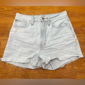 Madewell shorts, light wash size 28